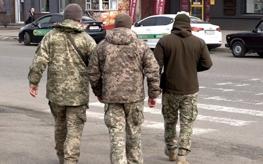 Якщо люди не йдуть воювати – їх доводиться мобілізувати. 