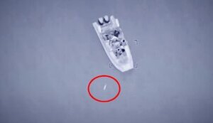 Уничтожение российского катера авиационной ракетой вблизи оккупированного Железного Порта на Херсонщине: "Пятеро кацапов ликвидированы". ВИДЕО попадания