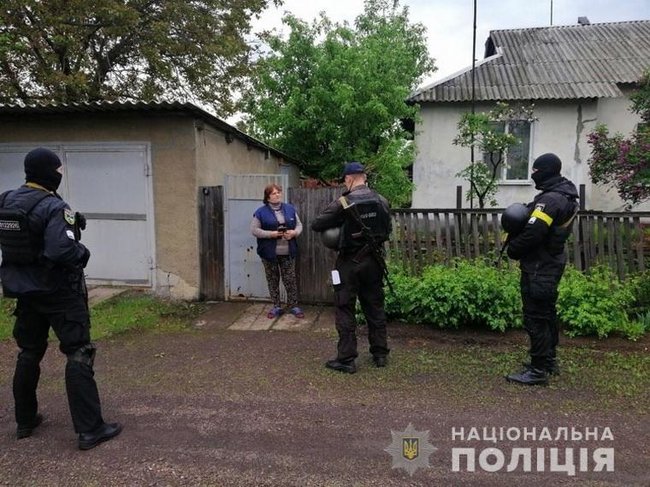 На Луганщине полиция провела отработку населенных пунктов Попаснянского района, - пресс-центр ОС 02