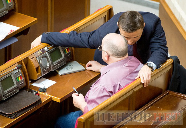 Шуфрич, що роздягається, дзвінок Сивака Папієву та Мусій в гостях у Бахтєєвої, - день роботи ВР 10 квітня 08