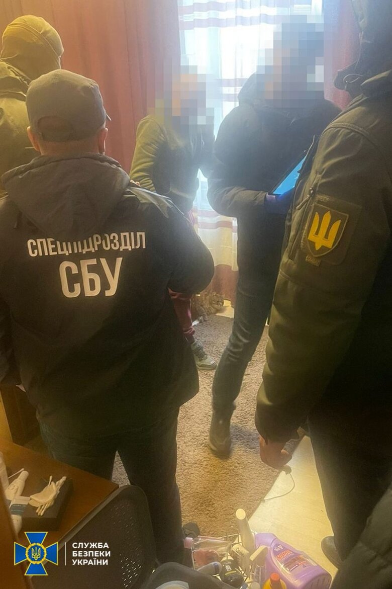 На Вінниччині викрито зрадника, який вербував українських тюремників до ПВК Вагнер, - СБУ 05