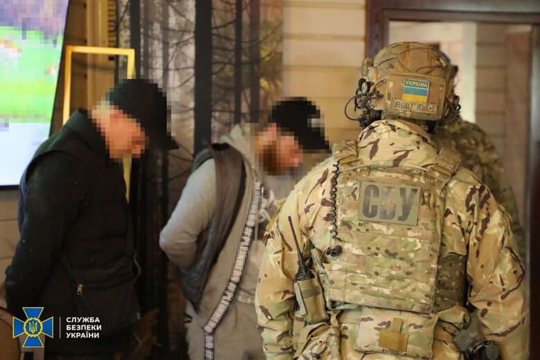 У Черкасах затримали банду рекетирів: Подробиці від СБУ
