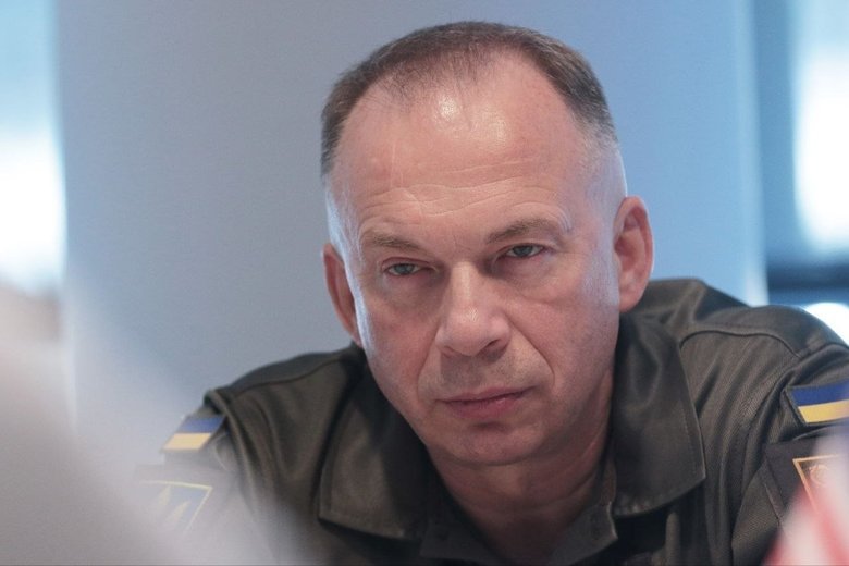 Сирський зустрівся з генералом НАТО Баззардом