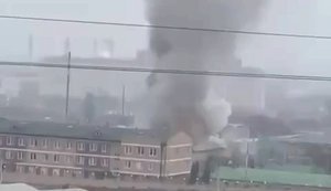 Військове містечко полку Росгвардії "Ахмат-Північ" горить у Грозному після атаки БПЛА. ВIДЕО