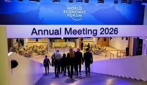 Davos Forum: Ukraine takes a back seat to Greenland