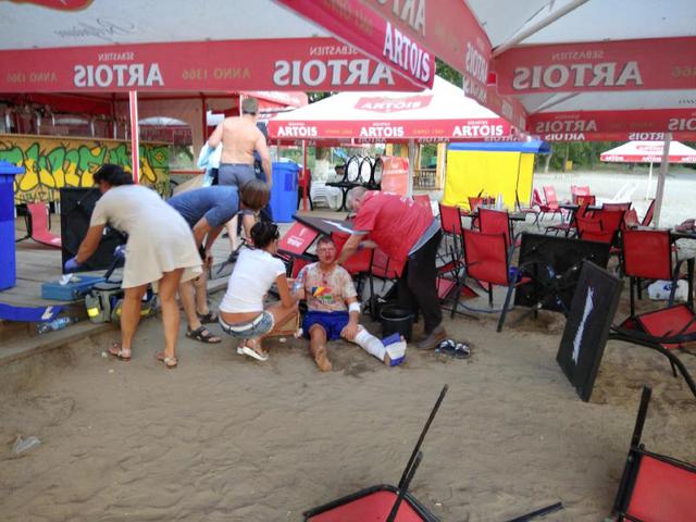 One person killed, child wounded in skirmish on Poltava beach 04