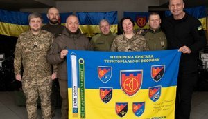 Віталій Кличко передав від столичної громади бійцям 112 бригади ТрО майже 2000 безпілотників