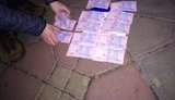 Військова прокуратура затримала прикордонника, який вимагав 10 тис. грн за "допомогу в працевлаштуванні" в загоні, - Лисенко. ФОТОрепортаж