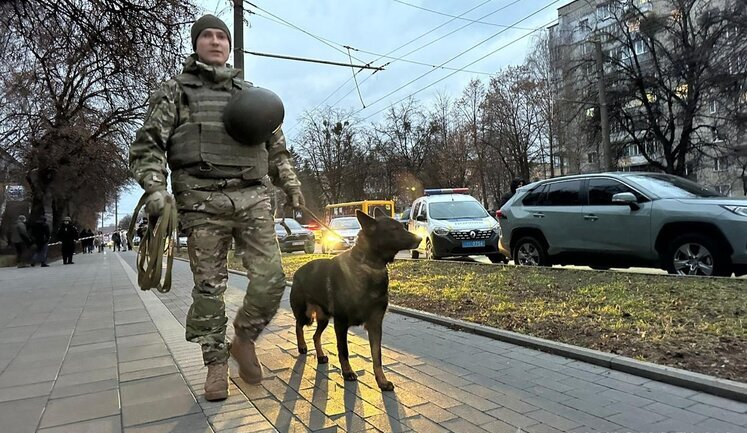 Взрыв в Ривненском ТЦК: один человек погиб, шесстеро - ранены, - Нацполиция