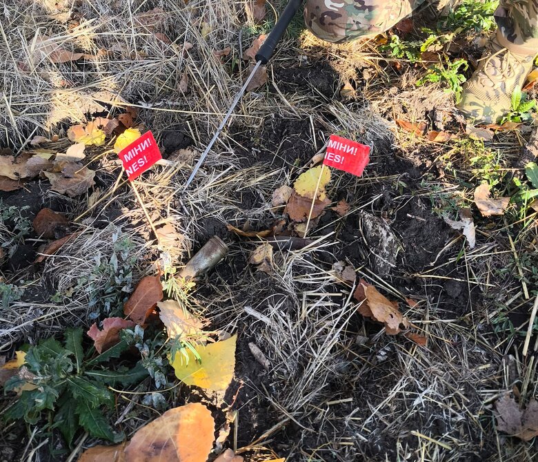Упродовж тижня сапери виявили та знищили 1404 вибухонебезпечних предметів