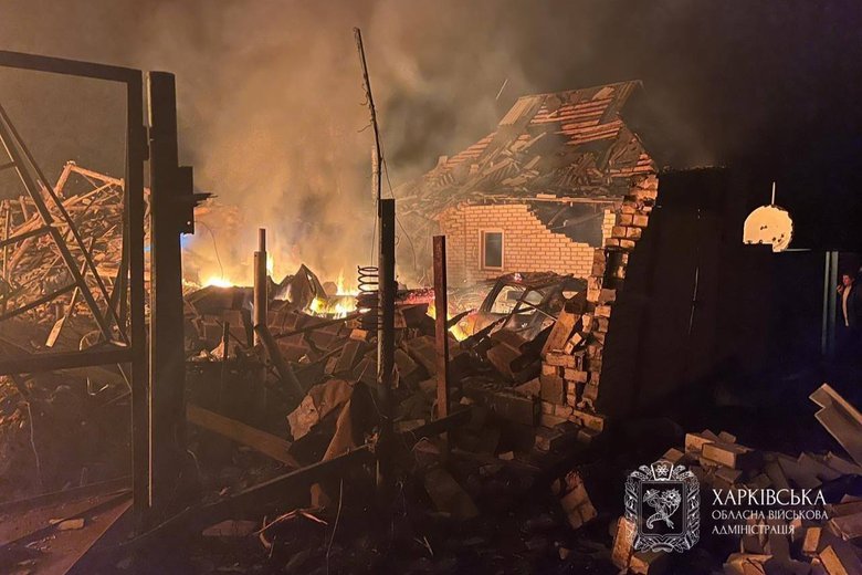 Враг применил 17 дронов по Харьковской области, повреждены дома и железная дорога