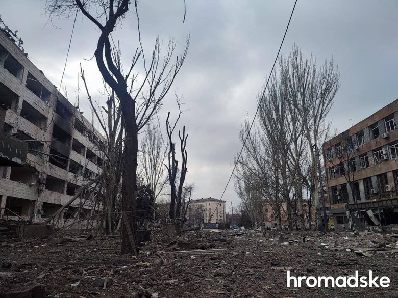 Наслідки обстрілу Маріуполя російськими військами 04