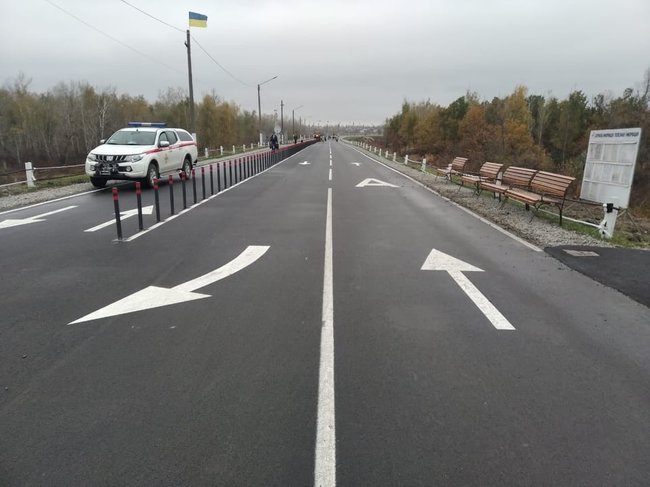 Two bus stops to be set up in Stanytsia Luhanska 01