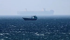 Китай: бенефіціар чи жертва ?