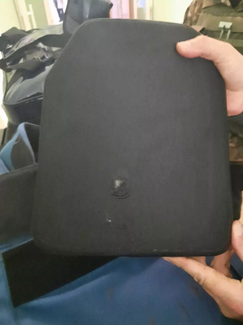 Під час обстрілу Херсону загинув фіксер La Repubblica Богдан Бітік. Кореспондент Коррад Зуніно поранений 04