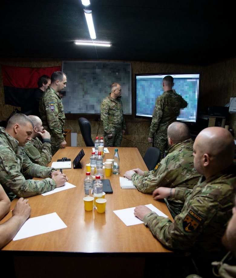 Syrskyi visited Airborne Forces units in the Pokrovsk direction