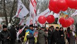 Сторонники пришли поздравить Тимошенко с 8 Марта: Юлия Владимировна слышит наш митинг! ФОТОрепортаж