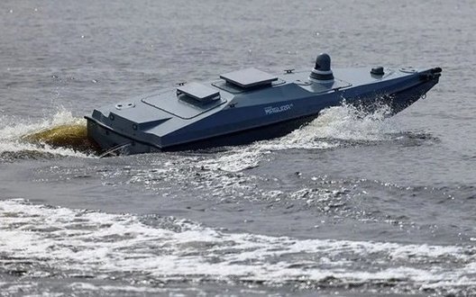 На морському дроні, знайденому біля Греції, знешкодили близько 100 кілограм вибухівки: це може бути Magura