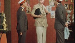 С восторгом предаюсь в руки родной милиции...