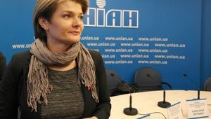 Чому мій президент, в якого я вірила і вірю, спостерігає і мовчить, - "слуга народу" Булах про записи Лероса і тиск на нього