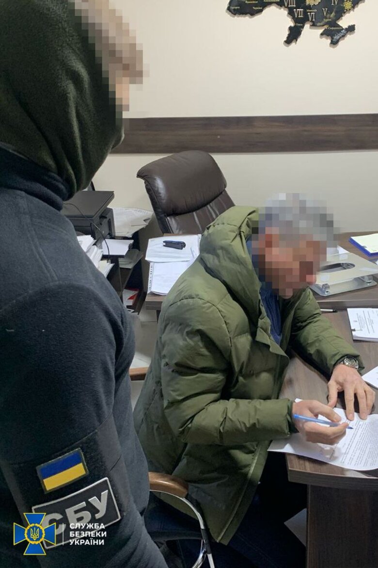 СБУ та НАБУ викрили голову суду на Одещині, який допомагав ухилянтам