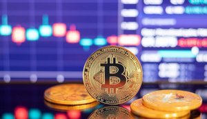 Біткоїн впав до мінімуму за майже два роки, ‒ Bloomberg