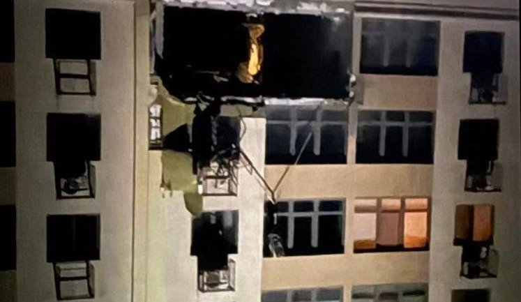 Російський БпЛА вдарив по будинку на Одещині: пошкоджено енергетичну інфраструктуру. ФОТОрепортаж