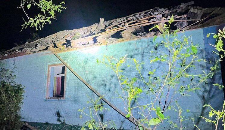 Війська РФ ударили "шахедами" по Кіровоградщині: пошкоджено будинки. ФОТО