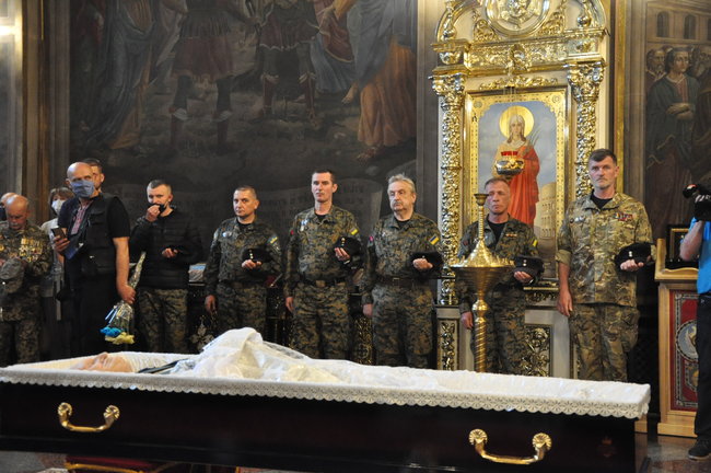 С умершим ветераном ОУН-УПА и дивизии Галичина Орестом Васкулом простились в Киеве 02