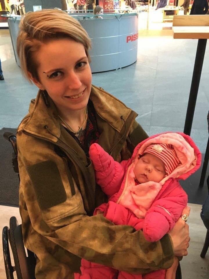 Яна Зінкевич з донькою Богданкою