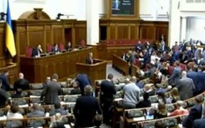 Три фракции просят Раду пересмотреть пребывание Яременко в должности главы Комитета по вопросам внешней политики. ВИДЕО