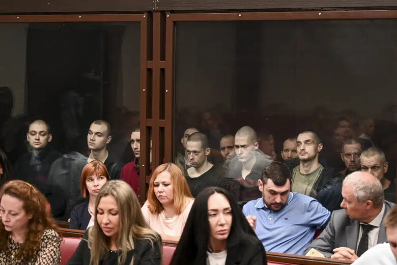 Trial of 22 captured Azov’s soldiers has begun in Russia 03