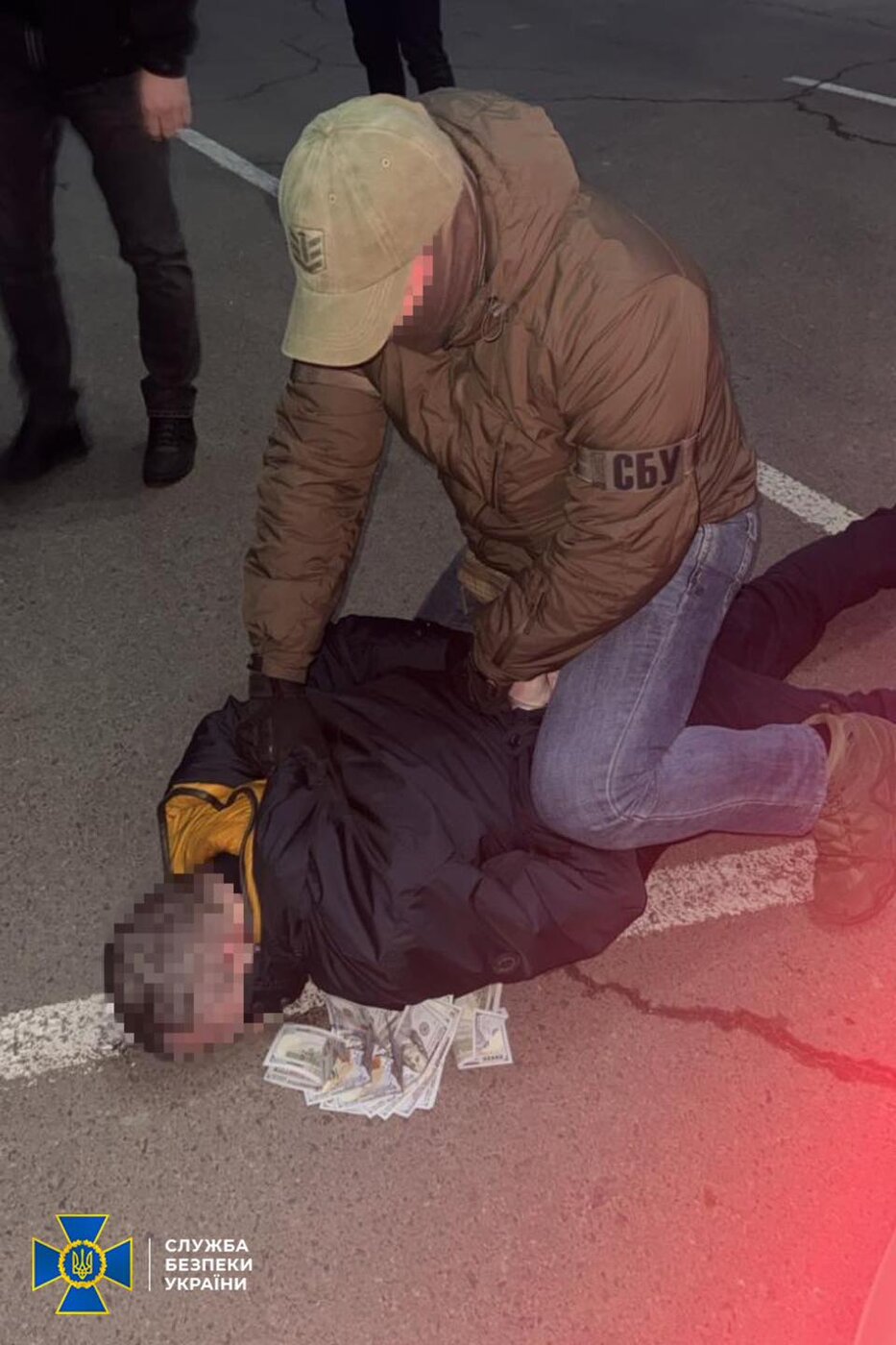 Посадовця Одеської митниці викрито на хабарництві