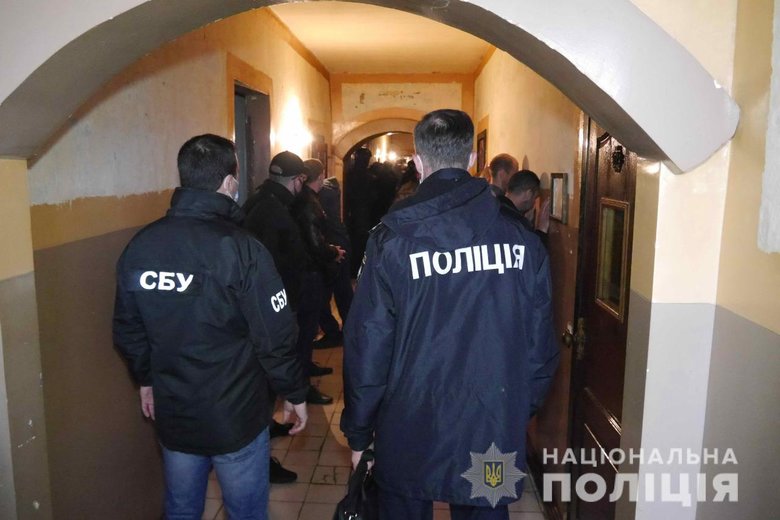 Правоохранители обезвредили на Сумщине мощную банду, которая контролировалась ворами в законе Сухумо-кутаисского клана 07