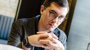 Організм не може жити і не хворіти, - нардеп Мотовиловець про можливий розкол у