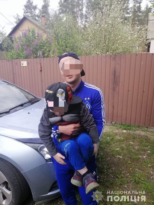 Полиция разыскала заблудившегося в лесу 4-летнего мальчика с проблемами слуха 01