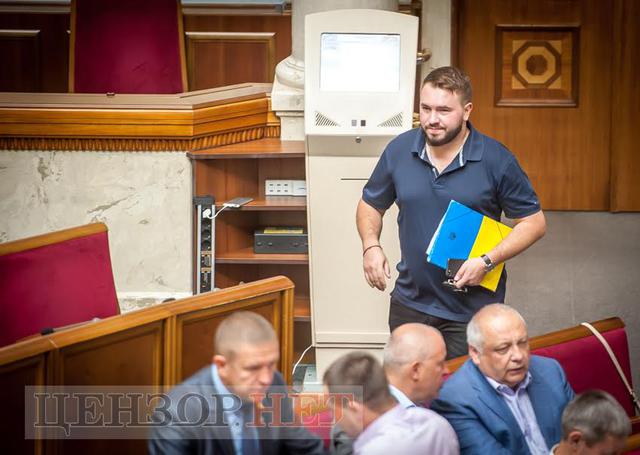 Lifting immunity of Dovhyi, Poliakov, Rozenblat, and lack of votes for Deidei and Lozovyi, - drama unveiled in Rada on July 11 21