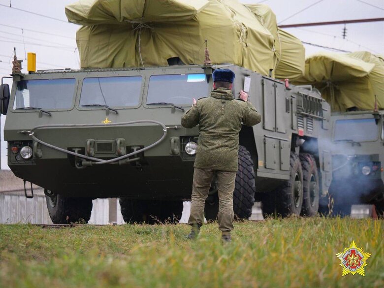 Білорусь отримала від РФ батарею ЗРК "Тор-М2", що прикриватиме Мінськ
