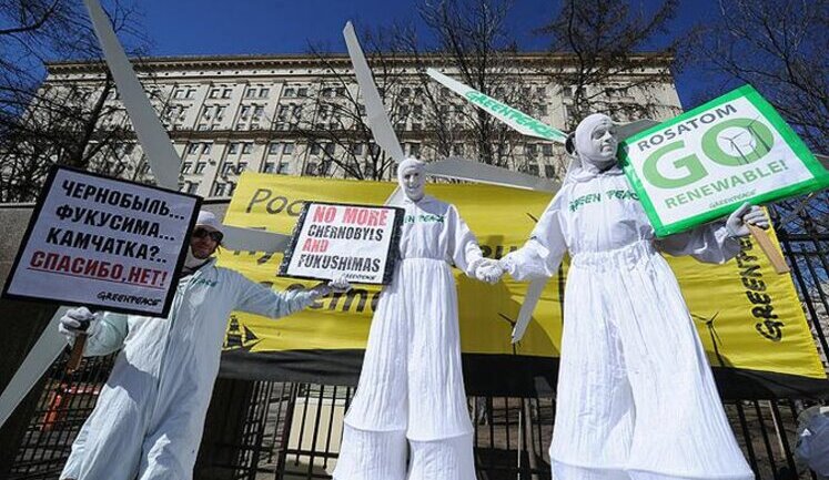 Загрожує безпеці держави: Російська влада заборонила Greenpeace