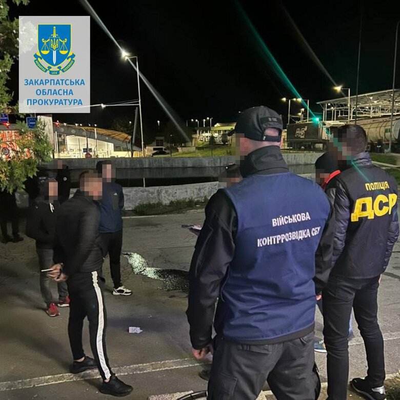 На Закарпатті адвоката підозрюють в організації незаконного переправлення військовозобов’язаних чоловіків через кордон 01