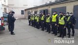 Мобільні групи перевіряють дотримання карантину в Києві. За проведення розважальними закладами закритих вечірок передбачена кримінальна відповідальність, - Крищенко. ФОТОрепортаж
