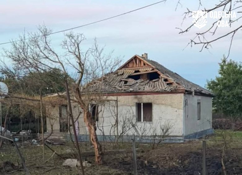 Четверо людей постраждали внаслідок російських атак по цивільній інфраструктурі Одещини.
