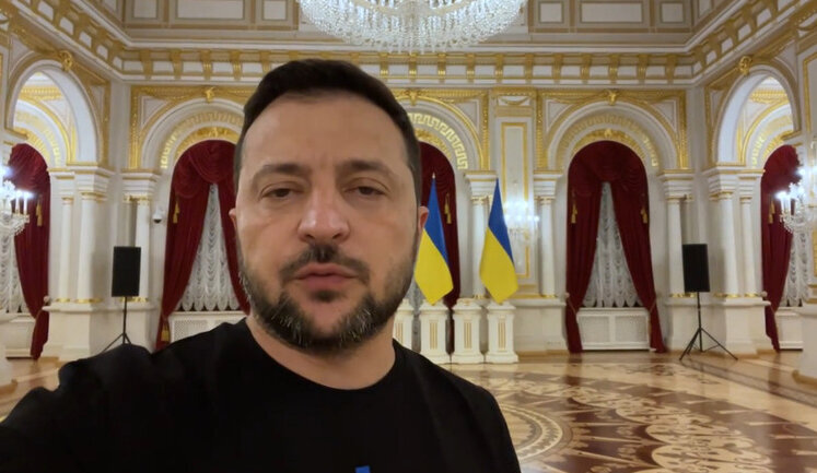 В бюджете 2024 года добавляем 100 млрд грн на производство оружия и украинскую армию дронов, - Зеленский. ВИДЕО