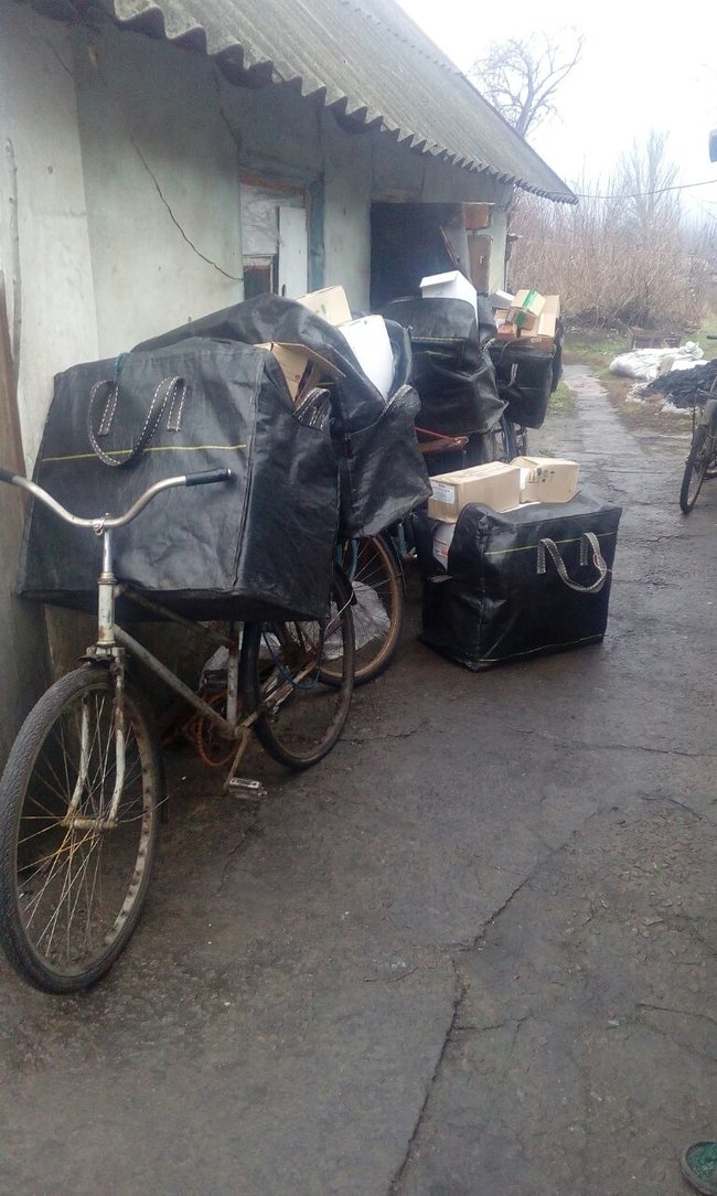 Прикордонники завадили контрабанді партії ліків через лінію розмежування на Донеччині 02