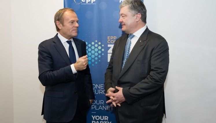 Poroshenko meets Tusk, discussed EU sanctions against Russia. PHOTOS