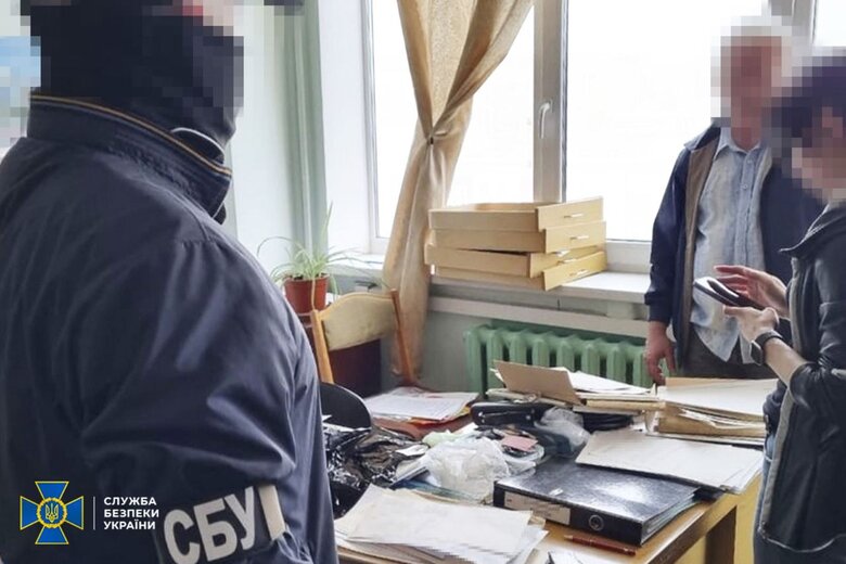 Затримано інженерів-конструкторів стратегічного підприємства