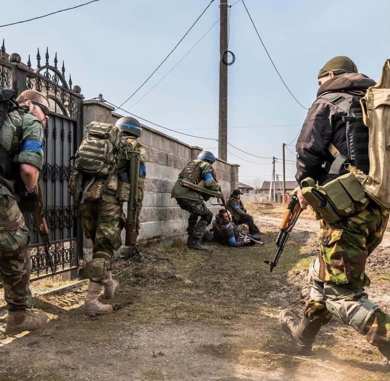 Украинцы борются за свободу, - New York Times 03