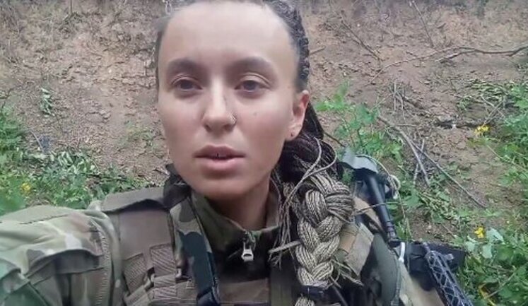 "Чи зрозуміли ви всі, яка це розкіш ходити українською землею? Мені дуже боляче за території, що зараз в окупації", - морпіх 503-го батальйону Ярина Чорногуз. ВIДЕО