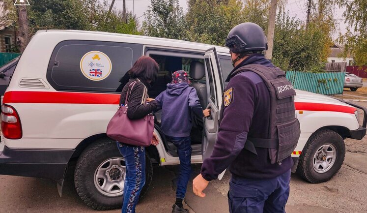 Evacuation in Sumy region: 535 people were evacuated during the week, including 143 children. PHOTO