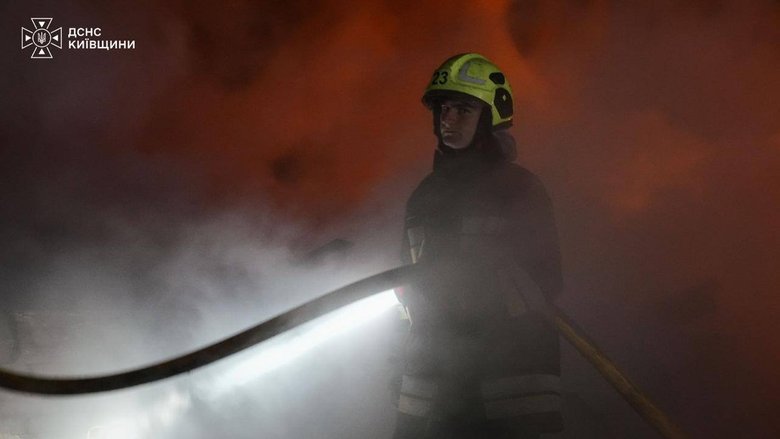 Окупанти атакували три райони Київщини